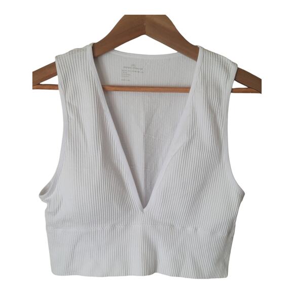Women's Stretch White Tank Seamless Ribbed Crop Top Deep V-Neck Chest Size 30" - Picture 1 of 10